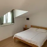 Apartman Guesthouse Banjol *