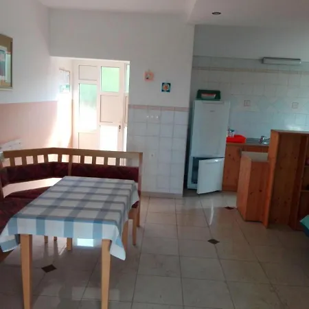Apartman Guesthouse Banjol