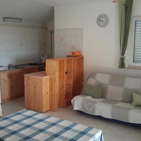Apartman Guesthouse Banjol